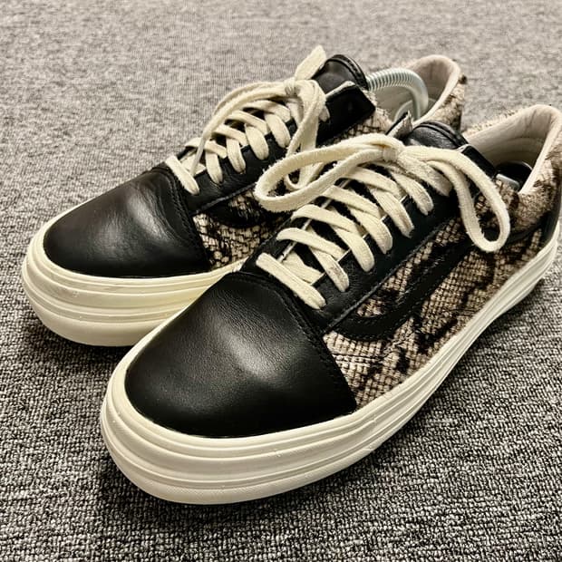 [270] 반스 볼트 LX 컴피쿠시 스네이크패턴