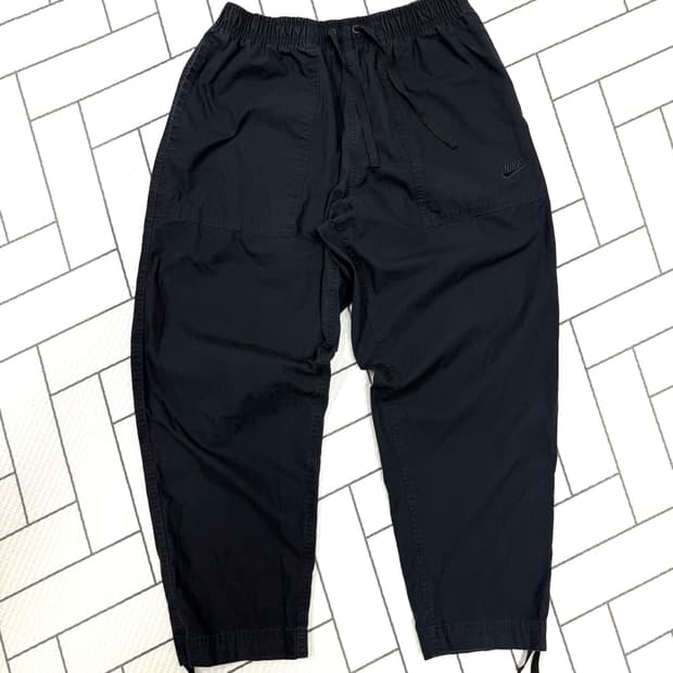 남성 L / 나이키  블랙 팬츠 조거팬츠 24년식