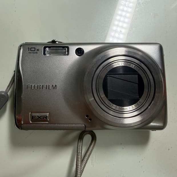 (아일릿 원희 사용)후지필름 파인픽스 f70exr finefix