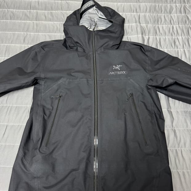 아크테릭스 SS22 베타 자켓 M 사이즈