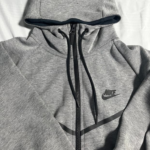 나이키 테크팩 그레이 m사이즈