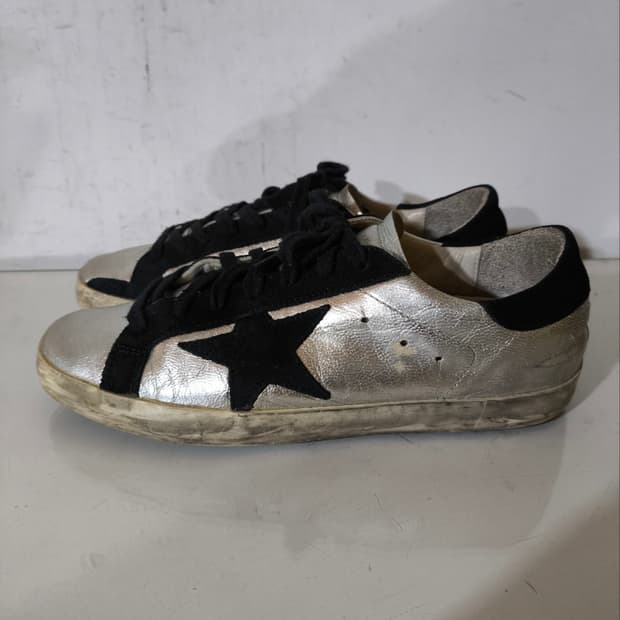 39 260mm 골든구스 슈퍼스타 메탈릭 실버 블랙스타