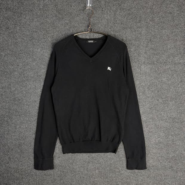 버버리 기마로고 V넥 니트