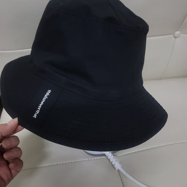 디스이즈네버댓 블랙 버킷햇 모자 벙거지