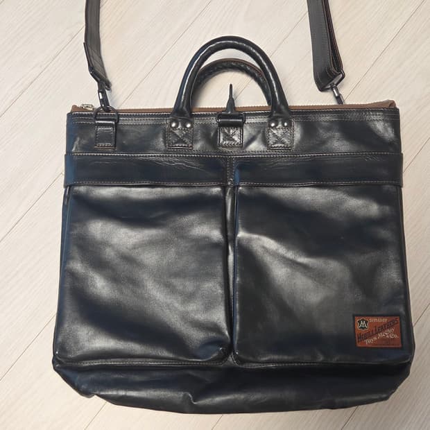 토이즈맥코이 헬멧백