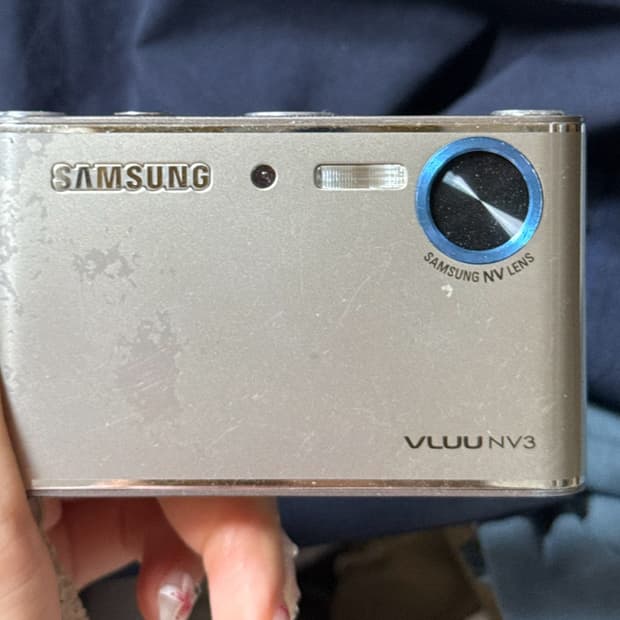 삼성 디카 VLUU NV3 