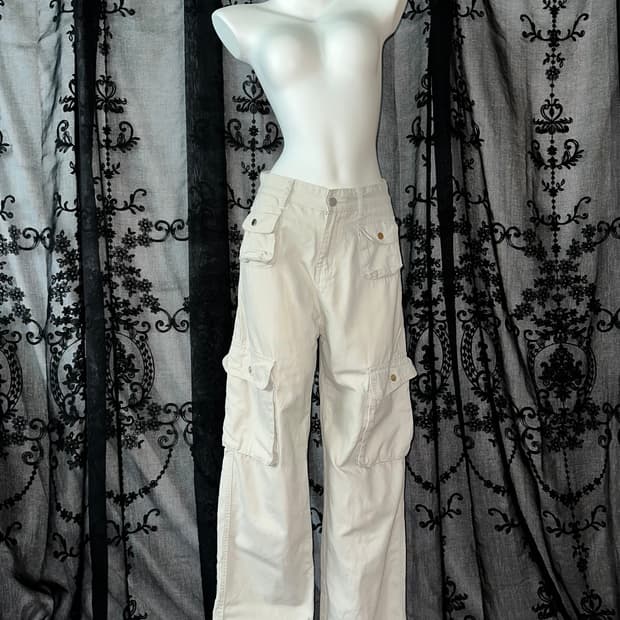 cream cargo pants