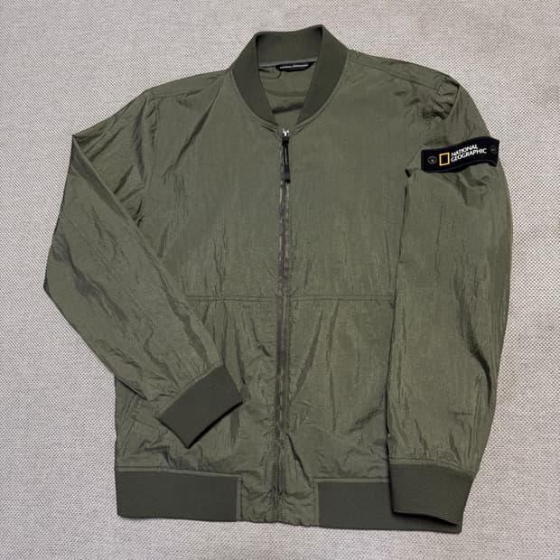 내셔널지오그래픽 나일론 봄버 자켓