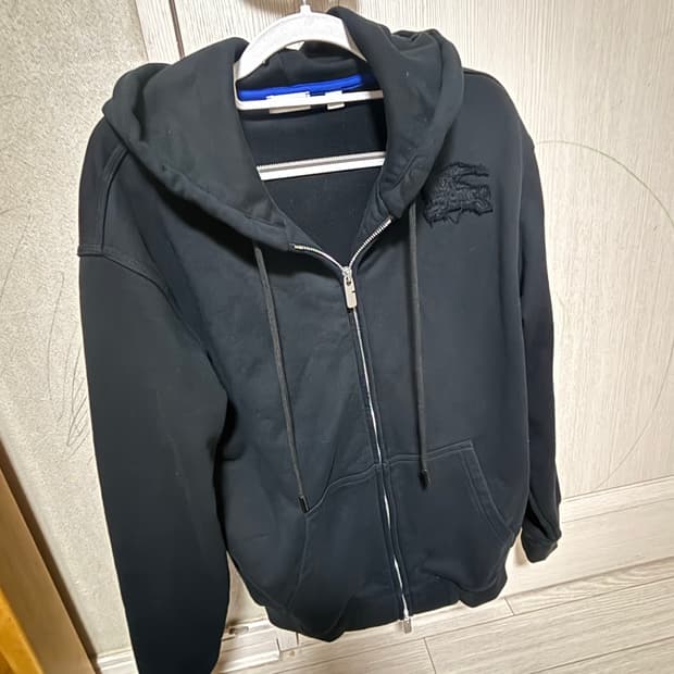 버버리 후드집업 블랙(L)