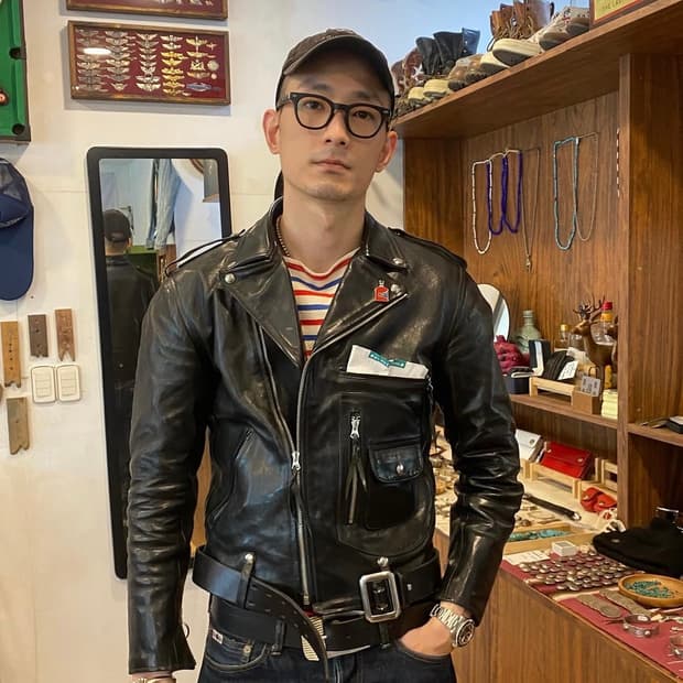 이스트맨 로드스타 38사이즈