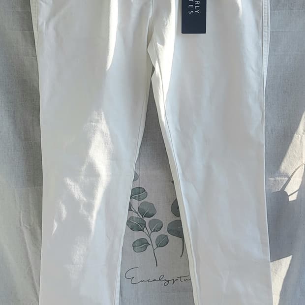 파리게이츠 여성 골프 팬츠 슬림핏 바지 허리단면 32 미사용