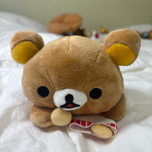 고전 희귀 ) 과자 먹으면서 뒹굴 리락쿠마