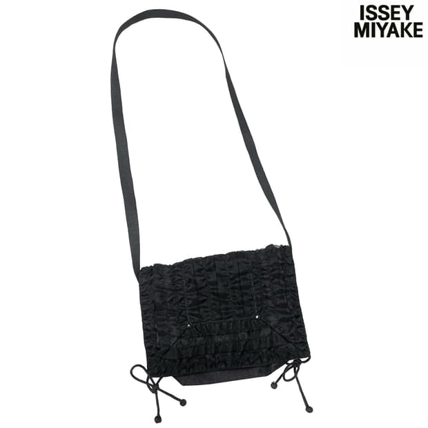 이세이 미야케 (Tamasha Issey Miyake)