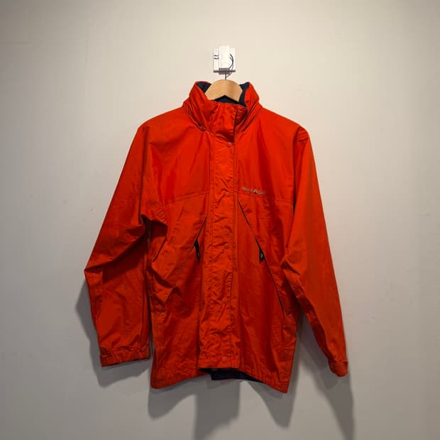 Montbell windbreaker