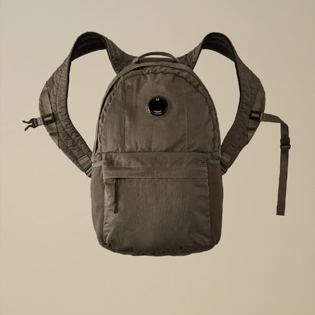 cp컴퍼니 가방 백팩 그레이