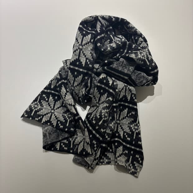 꼼데가르송 옴므 눈꽃 머플러