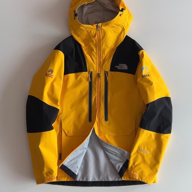 노스페이스 써밋 고어텍스 프로 UIAA 바람막이 L