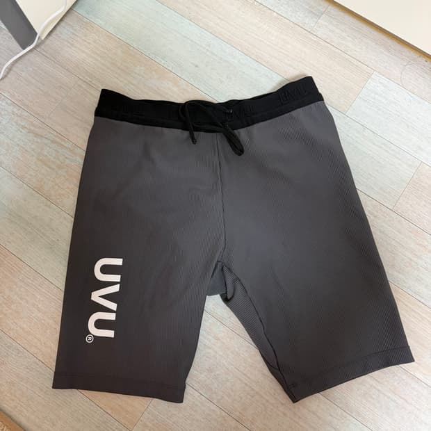 UVU 타이즈 판매합니다