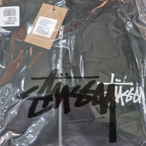 스투시 집업 기모티 새상품 블랙/그레이