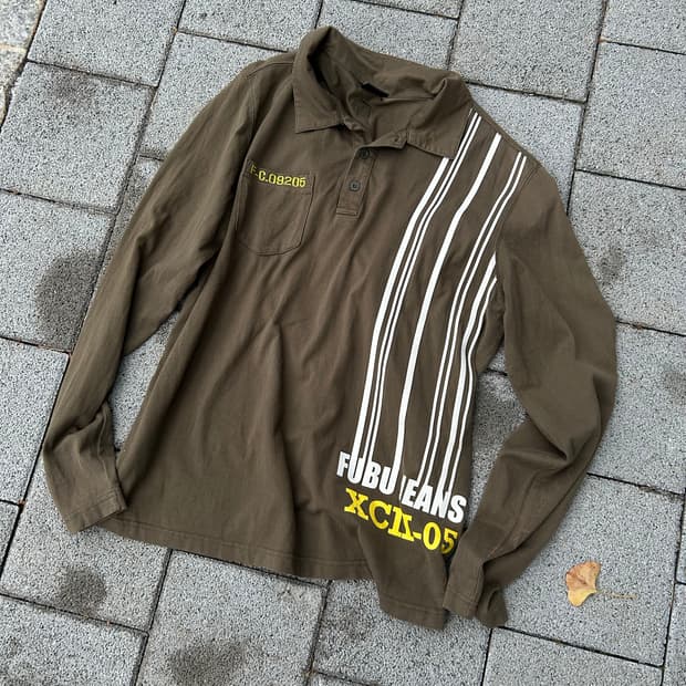 2000s fubu 올드그쿨 카키 프린팅 롱슬리브