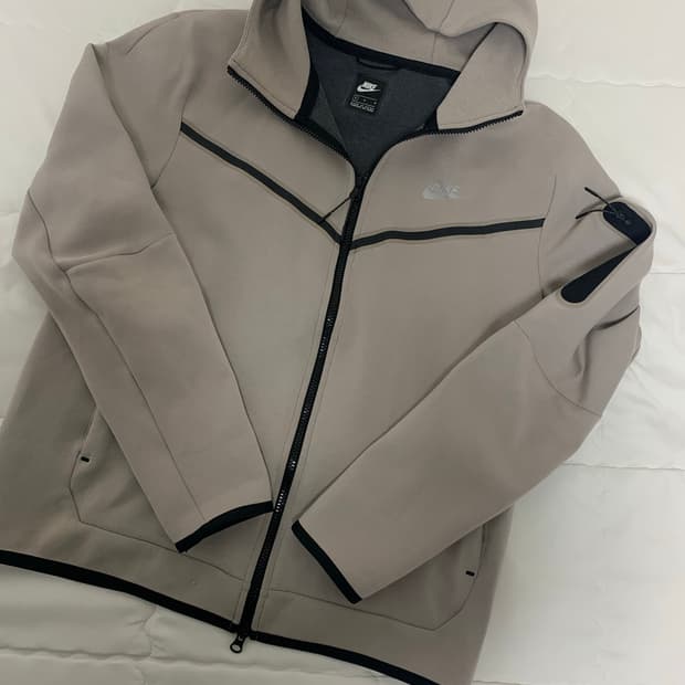 나이키 테크팩 미국판