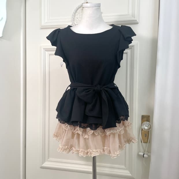 black ruffle lace trim belt blouse