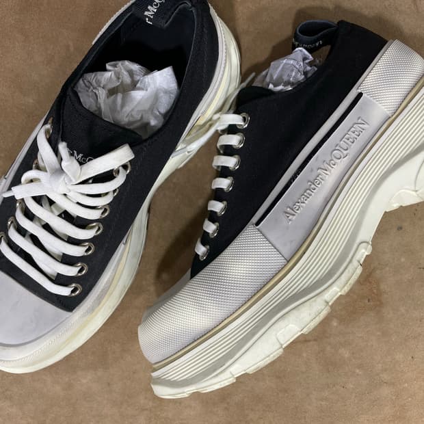 알렉산더 맥퀸/트레드 슬릭 스니커즈(41)