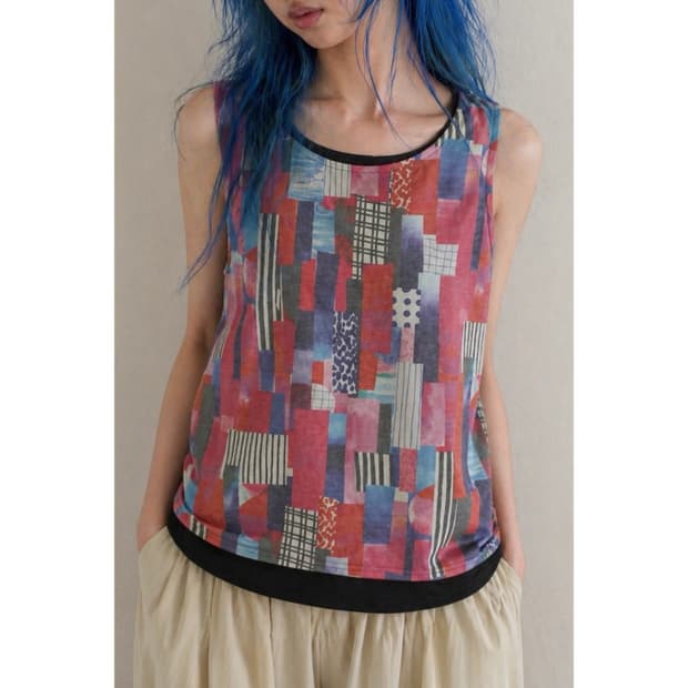 레인보우 패턴 나시 티