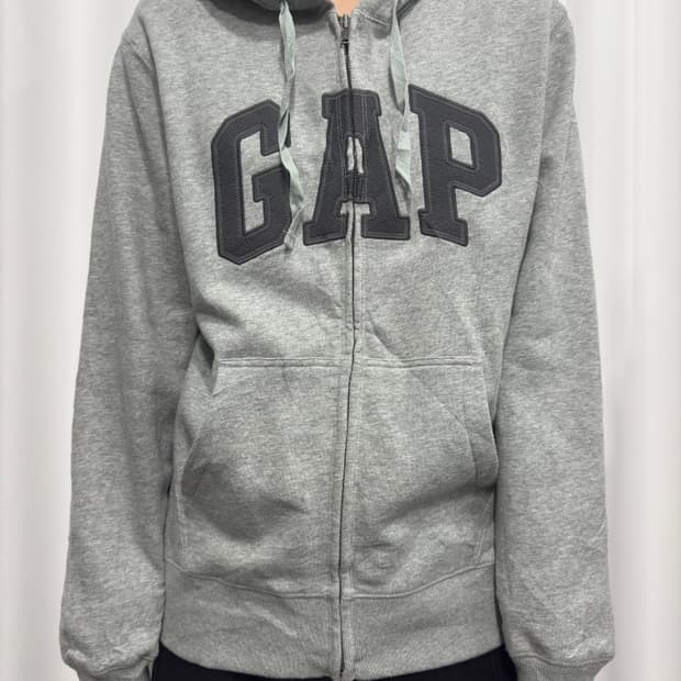 gap hood zipup