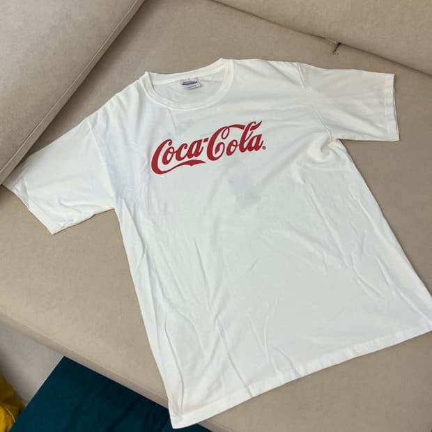 00s Coca Cola T shirts