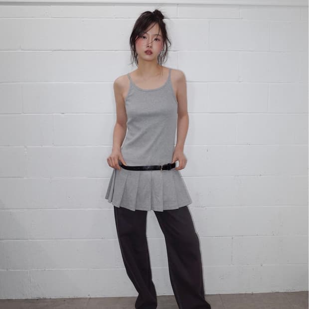 온스카 플리츠 미니 원피스 그레이