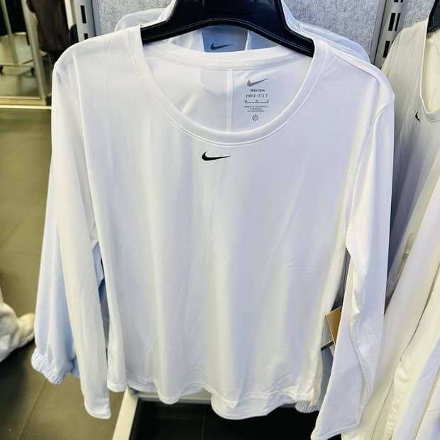 나이키 여성 긴팔티 드라이 핏 원 롱슬리브 탑 DD0642-100