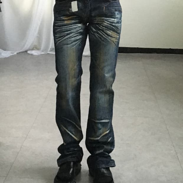 Semantic design washing pants