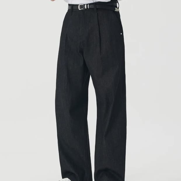 REAL WIDE ONE TUCK DENIM RAW BLACK