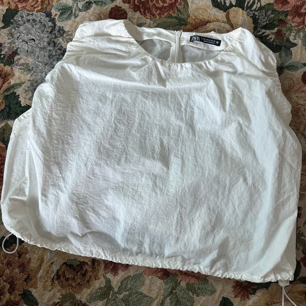 Zara 벌룬 블라우스