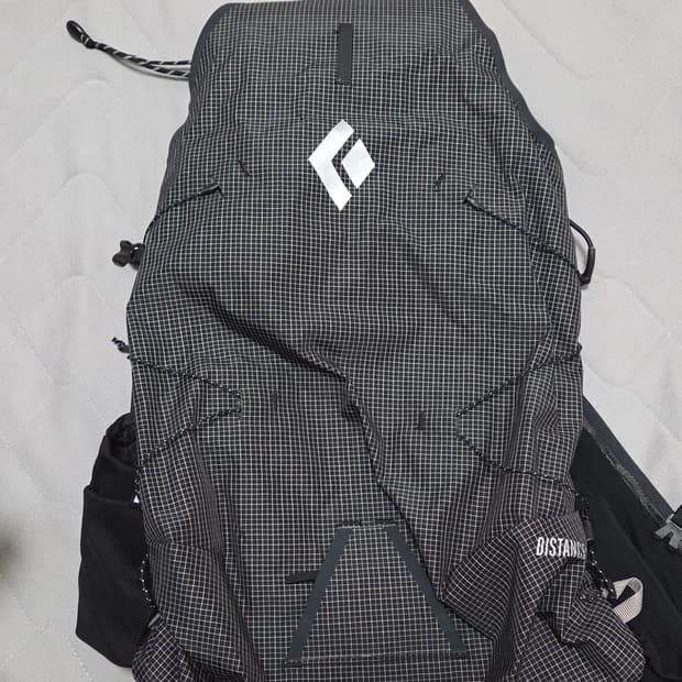 블랙다이아몬드 디스턴트 15 사이즈L 팝니다.