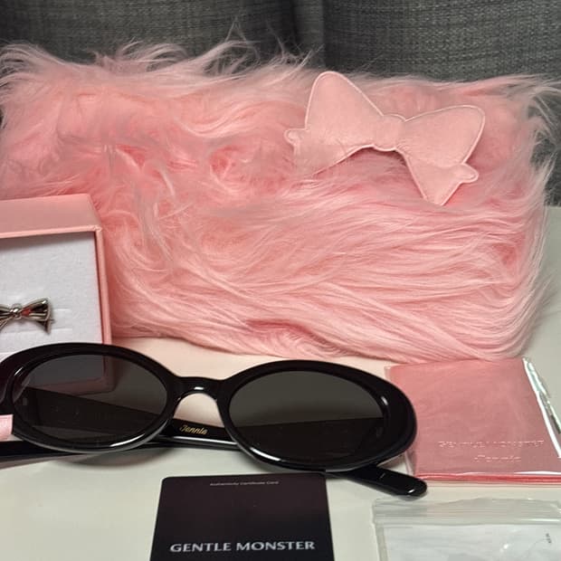 젠틀 몬스터 x 제니 젠틀 살롱 허쉬 01 블랙 그레이