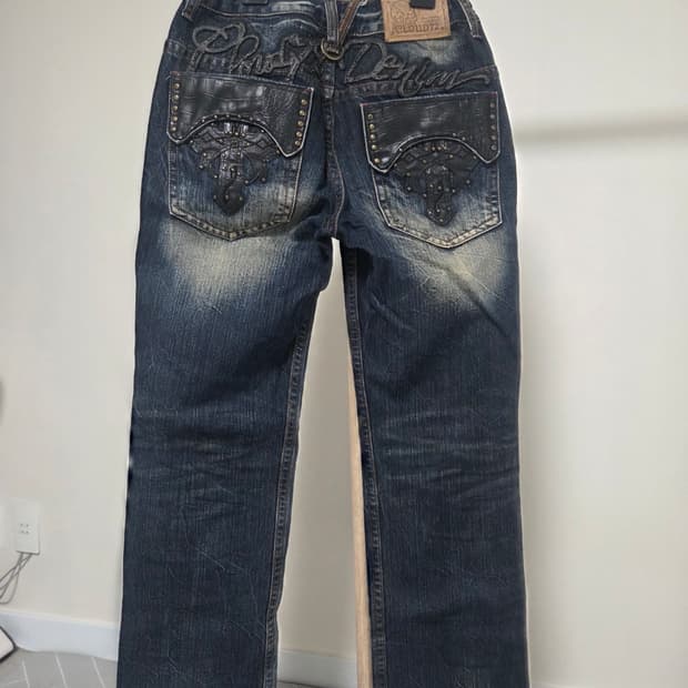 클라우드72 워싱 디테일 청바지 