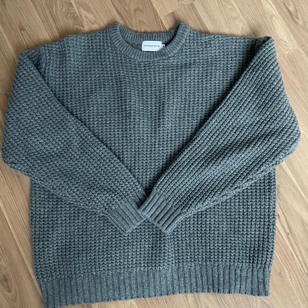 에스피오나지 니트