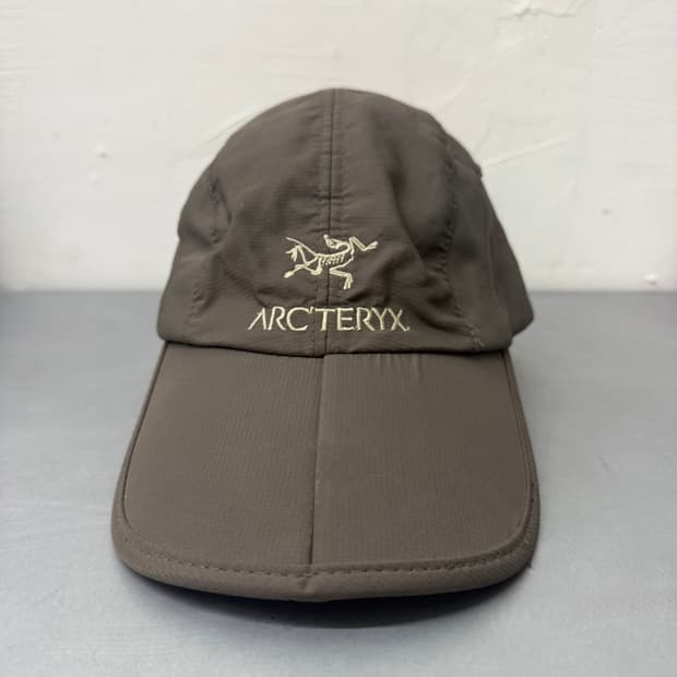 arcteryx foldable cap