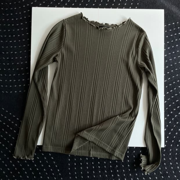 long sleeve top