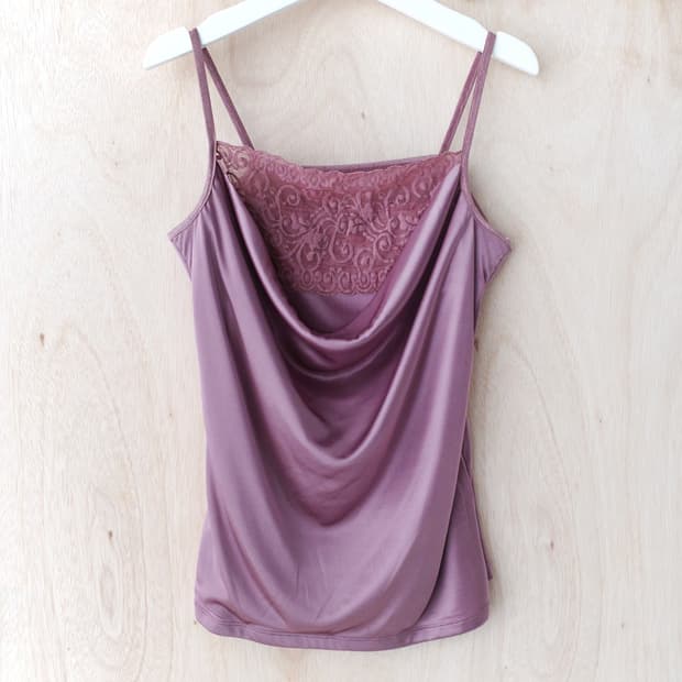 draping lace sleeveless