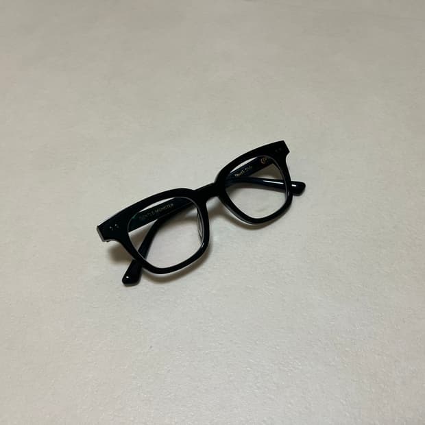 젠틀몬스터 사우스사이드 N01