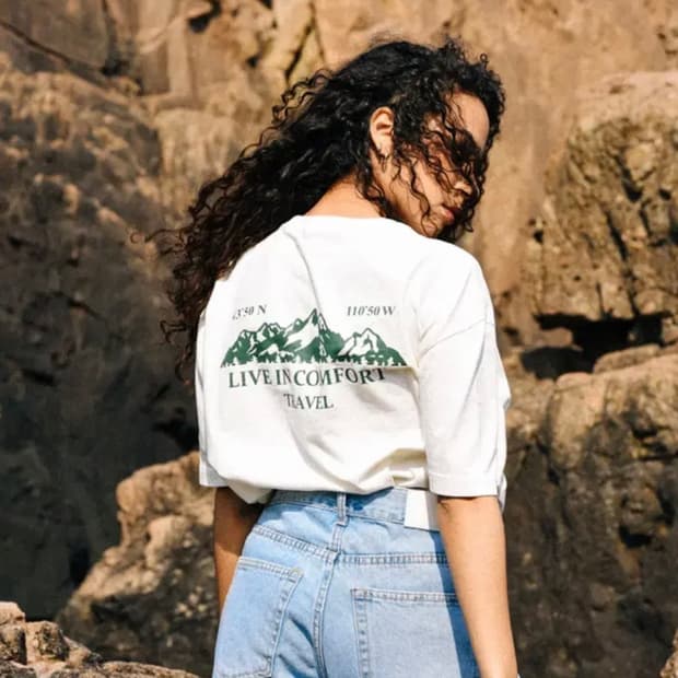 트래블 마운틴 피그먼트 반팔티 크림