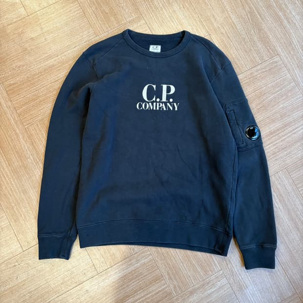 씨피컴퍼니 베이직 플리스 스웻셔츠