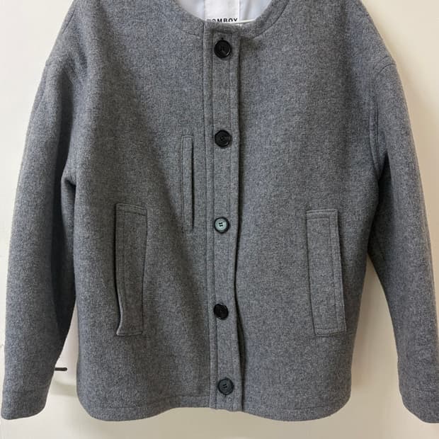 톰보이 그레이 코트