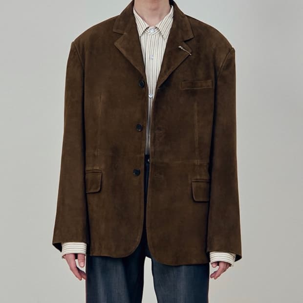 STU 고트 스웨이드 블레이저