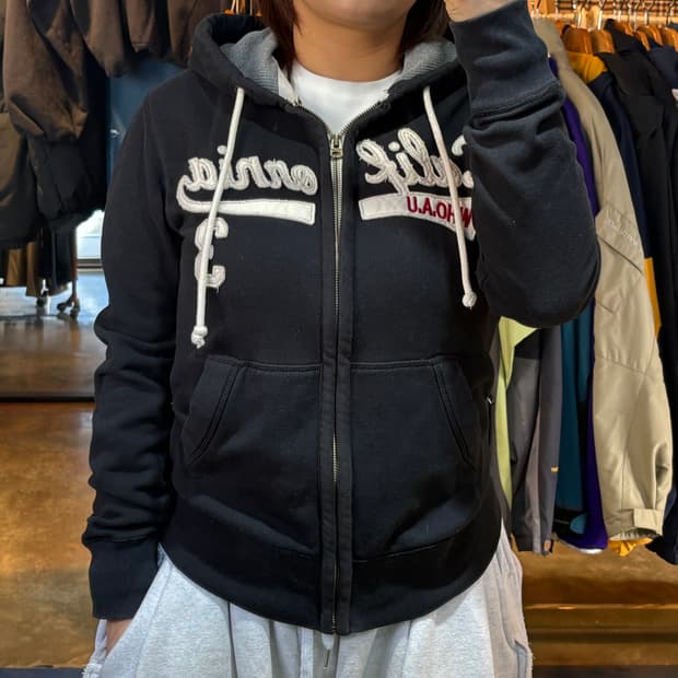 후아유 블랙 후드집업