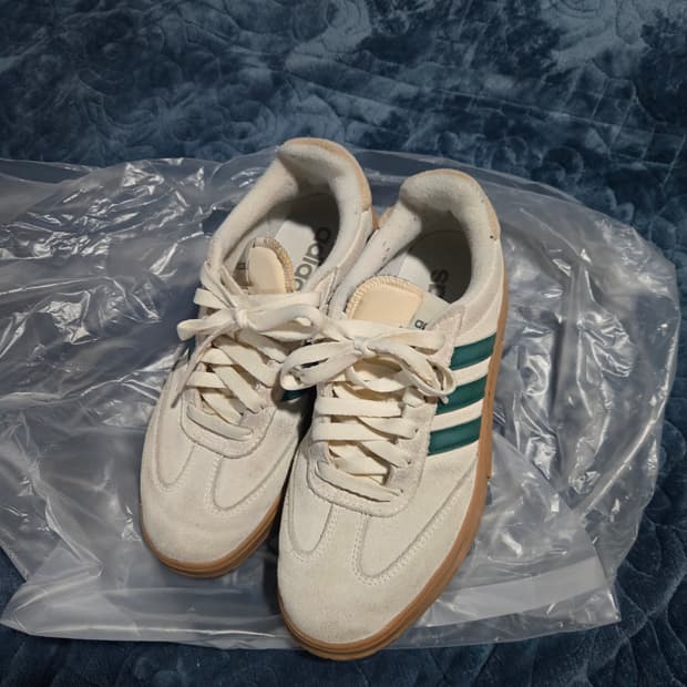 아디다스여성운동화