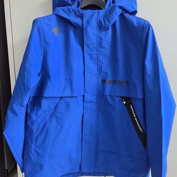 데상트 바람막이 150